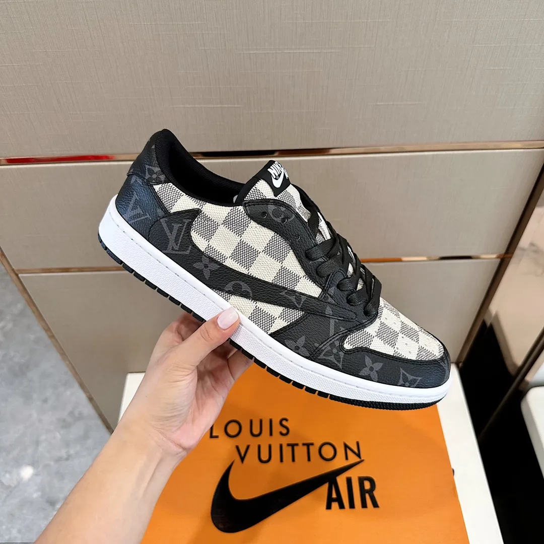 Men's shoes 💰p440 "*OUIS *UITTO* Nike" new original drawer box, co-branded low-top casual sneakers, this sneaker is completely made of denim canvas splicing leather, decorated with Louis Vuitton's iconic monogram and Damierl pattern with natural cowhide piping. The upper of this shoe combines LV’s most classic Monogram and Damier elements, giving it a sense of luxury and recognition! Size: 38-45
